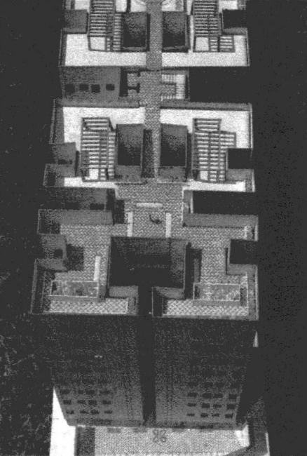 Maquetas de los proyectos urbano-arquitectónicos y medioambientales realizados por los alumnos del módulo XII.